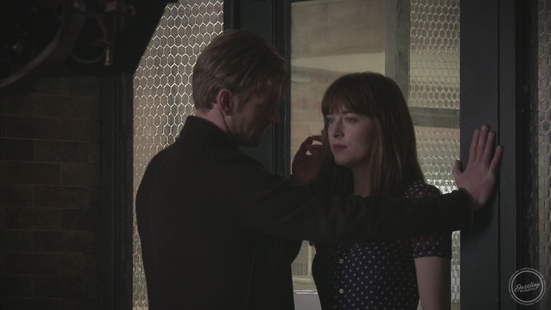 0105.jpg 0105.jpg
