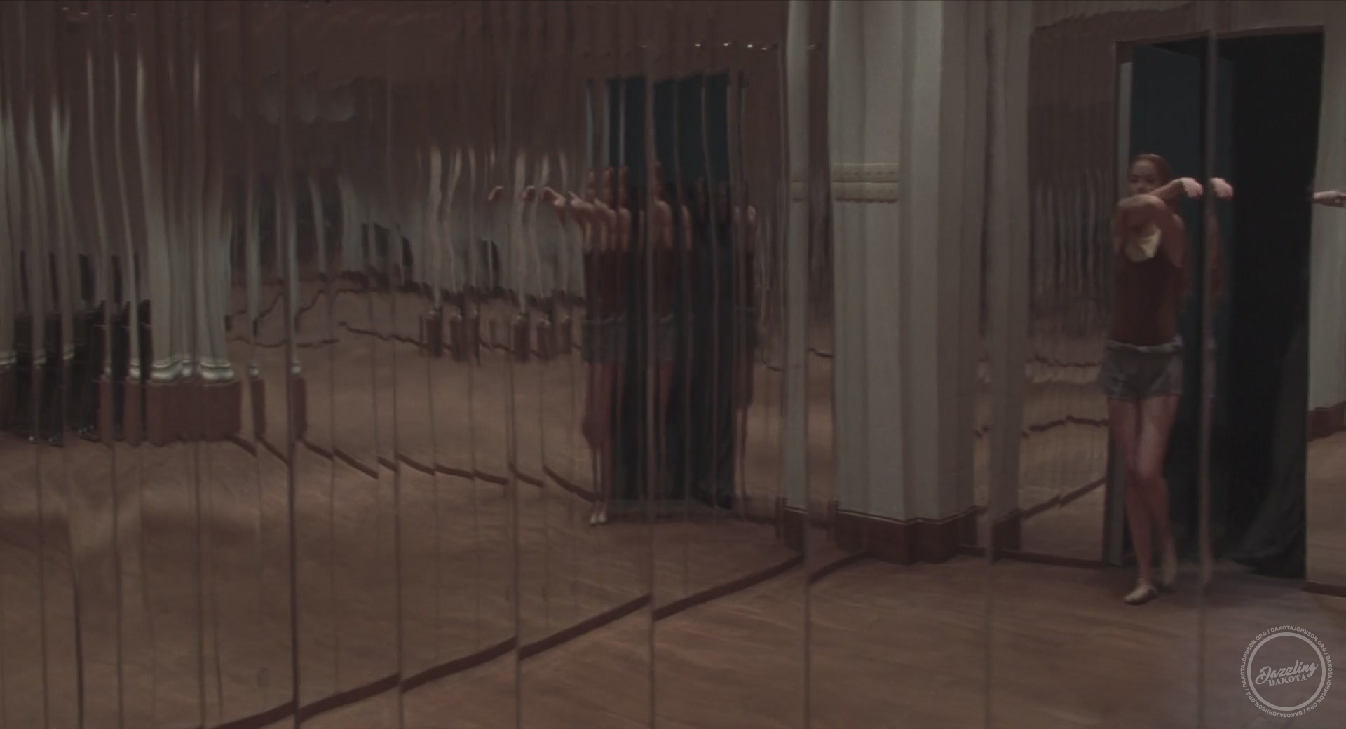 00965.jpg 00965.jpg