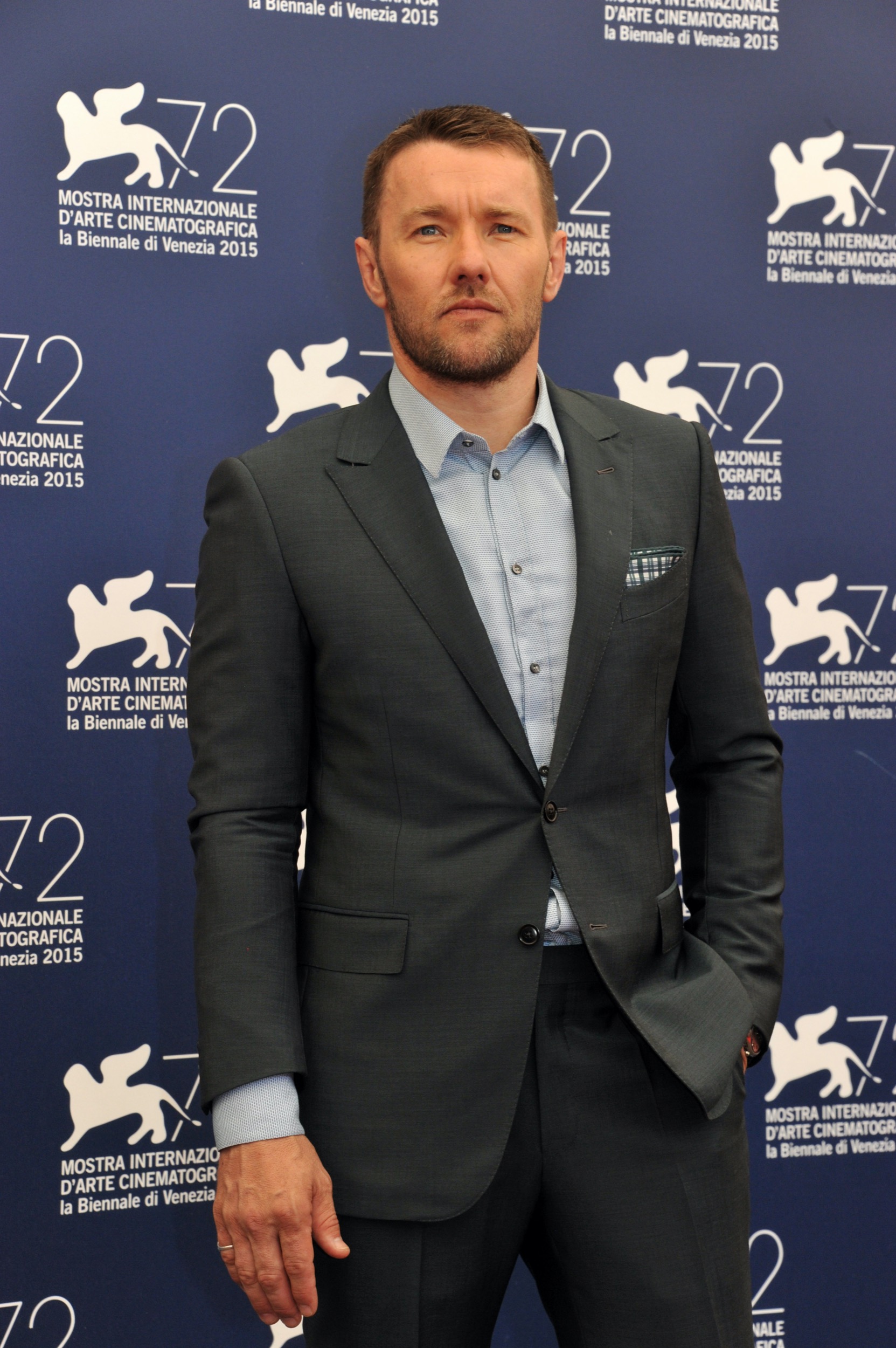 327.jpg 327.jpg