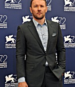 327.jpg