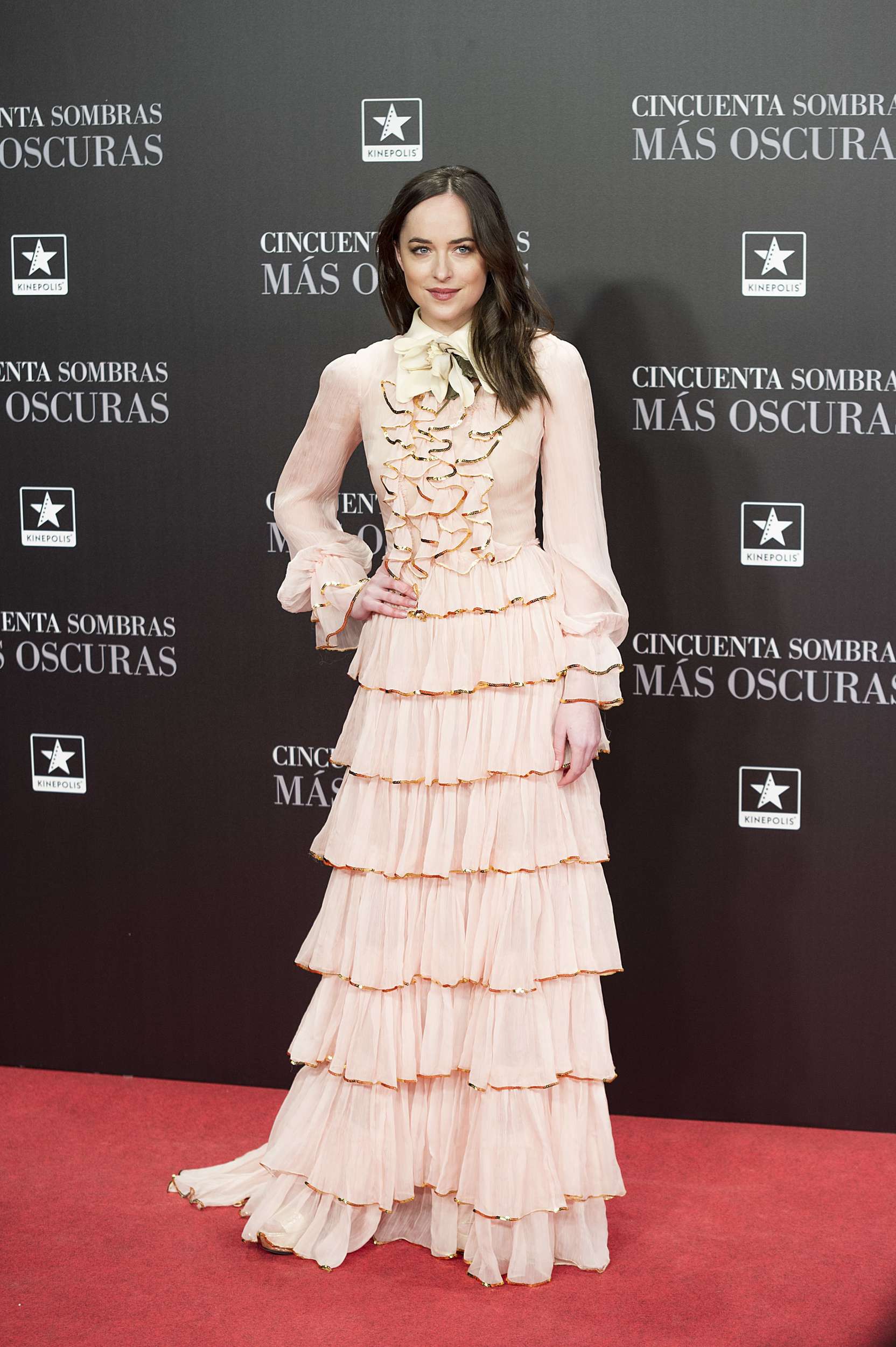 102.jpg 102.jpg