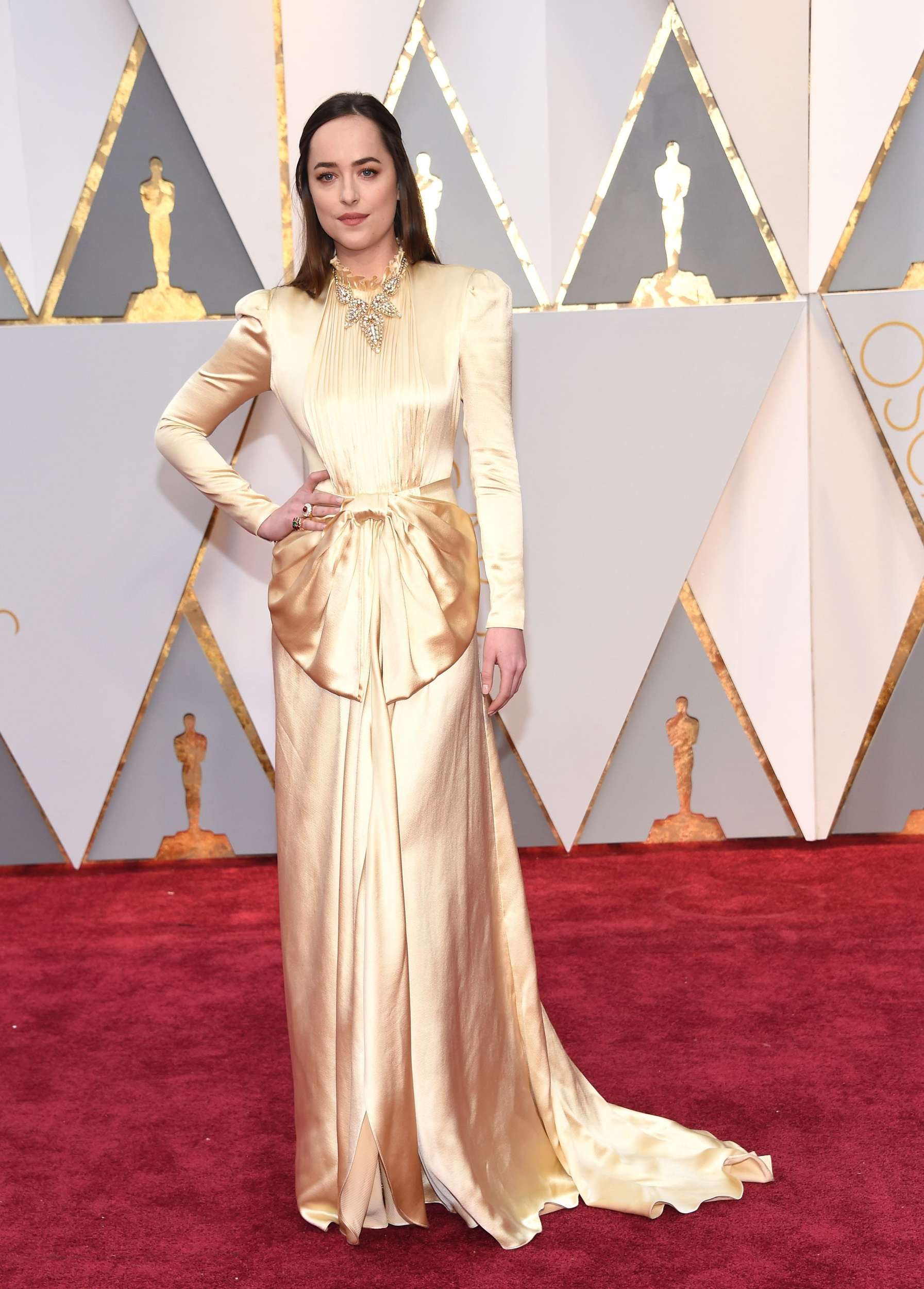 052.jpg 052.jpg