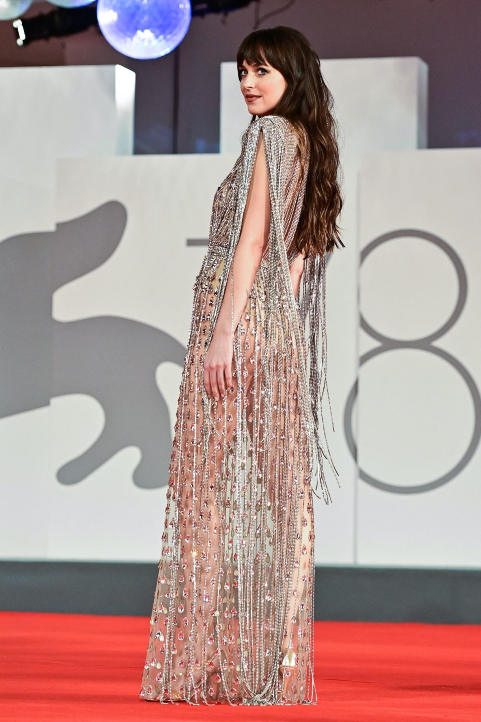 1050.jpg 1050.jpg