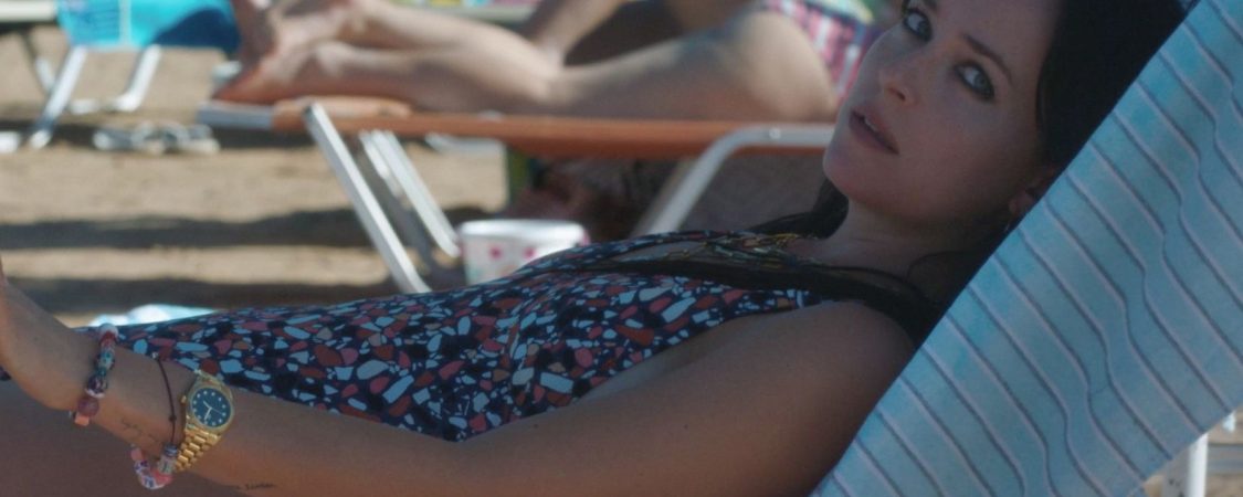 Netflix Acquires Maggie Gyllenhaal’s “The Lost Daughter”